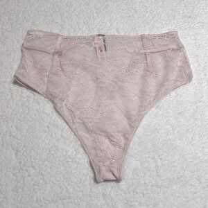 Victoria's Secret High Waist Cheeky Lace Panty Size Medium